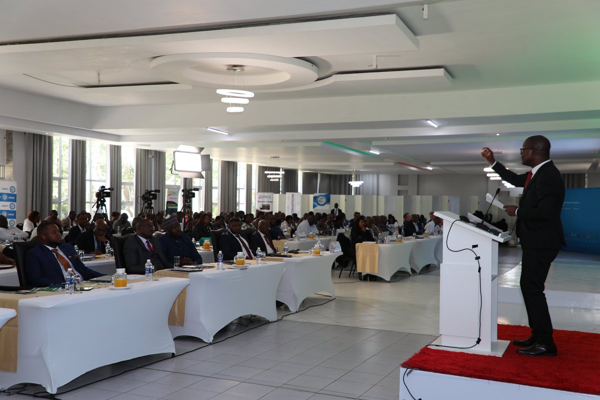 MoFA_ZW's tweet photo. Today, Professor Dr. Amon Murwira attended the @ZNCCNational Annual #BusinessReviewConference in Harare.
In his address, he emphasized the importance of utilizing 🇿🇼 immense natural resources, local skills, & indigenous knowledge systems to gain access to international markets. https://t.co/KyE8eUjfsf