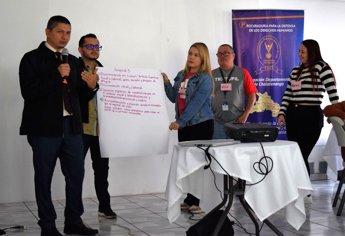 PDDHElSalvador's tweet photo. En atención al Mandato de la #ProcuradoraDDHH @RaqueldeGuevara, #PDDHChalatenango, #PDDHCabañas y el #ObservatorioDDHH realizaron jornada educativa sobre Día de Respuesta al VIH y Día de las Personas con Discapacidad, dirigida sociedad civil, estudiantes y funcionarios públicos. https://t.co/IXoic2uEB2