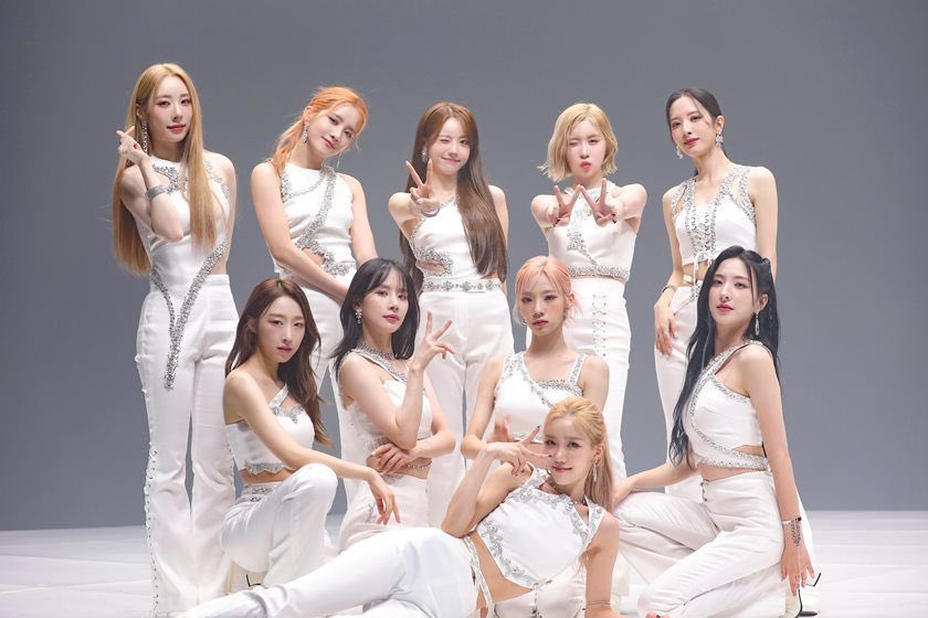 spacestation025's tweet photo. [📊]

WJSN has surpassed 339 million streams across all credits on Melon.

#우주소녀
#WJSN https://t.co/p8ud4zmRVV