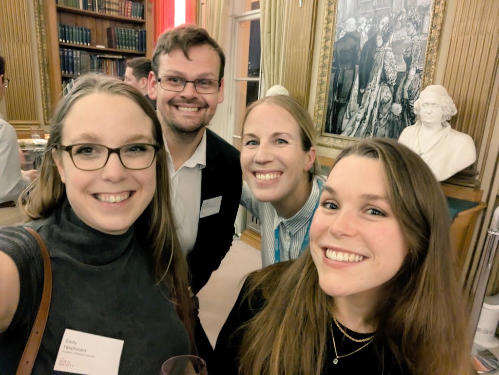 AMRC reunion at the Royal Society networking social! 🥹