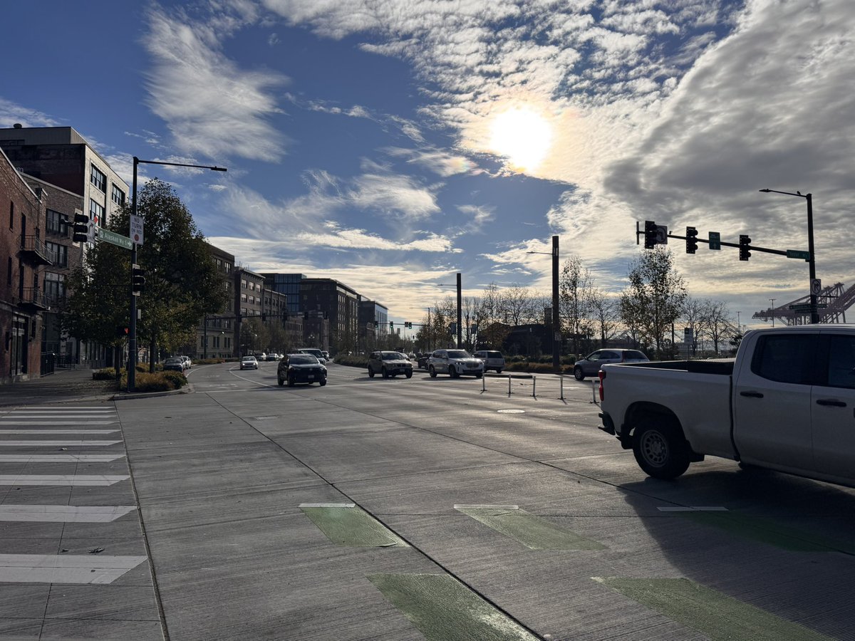 JakeDutt's tweet image. came to witness seattle’s new waterfront park