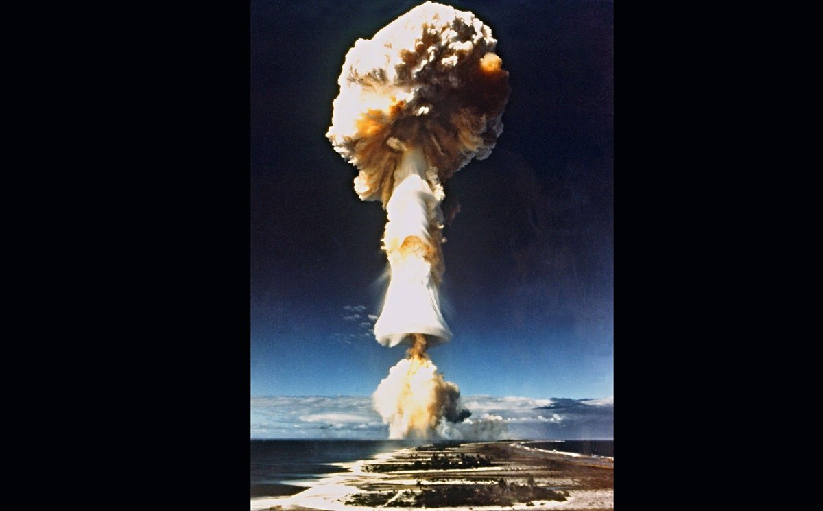 L’impossible histoire des essais nucléaires en Polynésie française. Après plus de 50 ans d’histoire interdite, les archives des essais qui ont doté la France de la bombe nucléaire ont été officiellement ouvertes.
Mais...
radiofrance.fr/franceculture/…