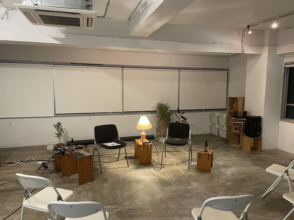 KanaOFR48's tweet photo. お話させていただきました。とても温かい安心空間♨︎
髙橋さんとの会話に夢中になってしまいました。素敵な機会をありがとうございました。

@shigotobar https://t.co/aGqiCTud0k