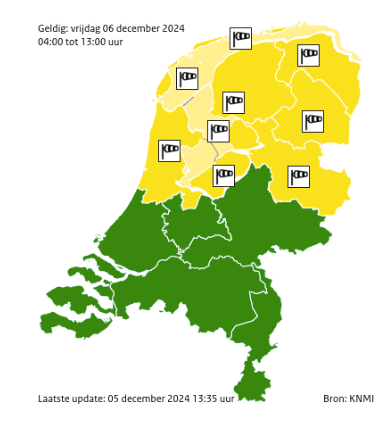 weatherzonebnlx's tweet photo. ⚠️CODE GEEL⚠️
Vrijdagochtend #zware #windstoten in het noord(west)en het IJsselmeer De zware #windstoten komen uit het #westen tot #noordwesten en bereiken snelheden van 75-90 km/uur, langs de kust mogelijk 90-100 km/uur, op de Wadden mogelijk 100-110 km/uur #codegeel #windstoten https://t.co/bxEm2zFRHv