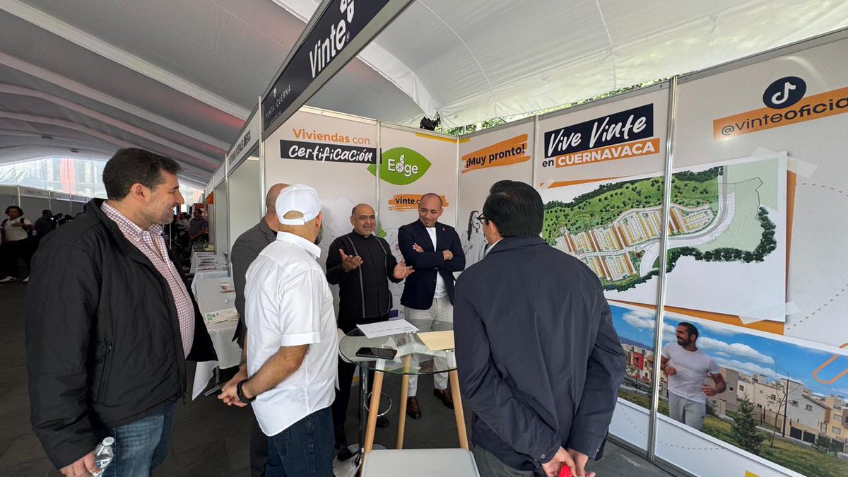 SergioLealVinte's tweet photo. Participamos en la Mega Feria de Servicios @Infonavit realizada en Cuernavaca, donde @Vinte_Mx  próximamente estará presente con el proyecto Punta Cuerna, que ofrecerá una vivienda asequible y sustentable para las familias morelenses

#vivienda #Cuernavaca #Morelos #Infonavit https://t.co/FjBlWh7t1b