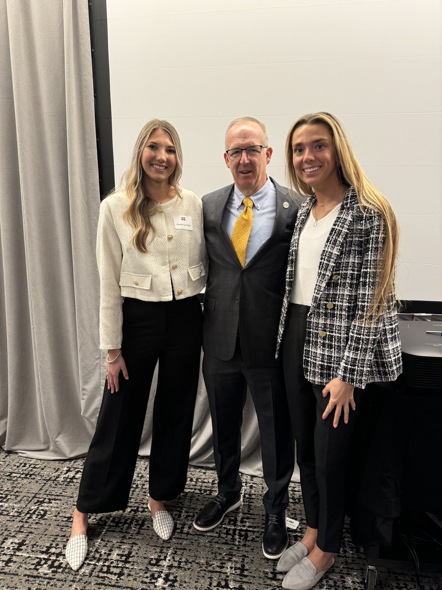 Mississippi State Volleyball tweet media