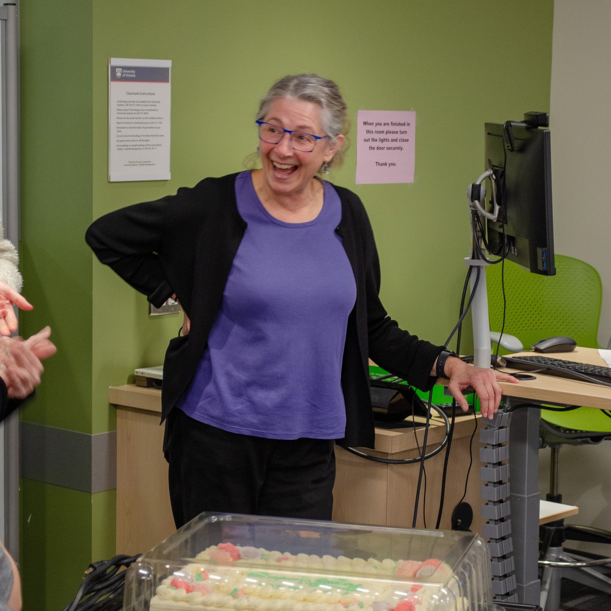 chemistryatuvic's tweet photo. Monday was Dr. Lisa Rosenberg's last day of teaching! We decided to surprise her in her final class with a cake. After an incredibly successful career as a researcher and teacher, Lisa is planning to retire in the summer of 2025. https://t.co/QMgMwG9bQL