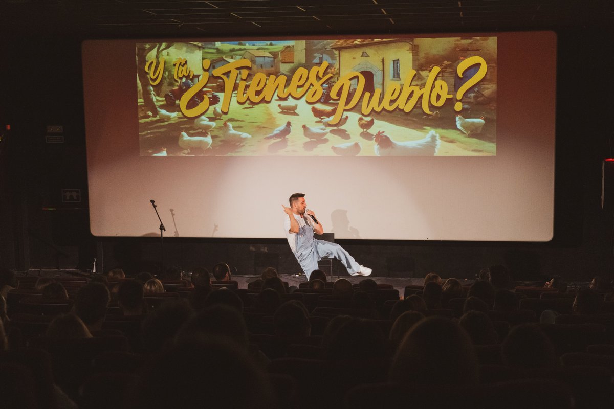 Gente de los pueblos ¡Uníos! ⚡️

▶️ <a href="/FranPatiComedy/">Fran Pati</a> tiene un show que te hará sentir como en casa... seas rural o no #YtúTienesPueblo

📅 7/12 · 21:30h · <a href="/TeatroCapitol_/">Teatro Capitol Madrid</a> 

🎟️ Entradas en bit.ly/FranPati_MADRID