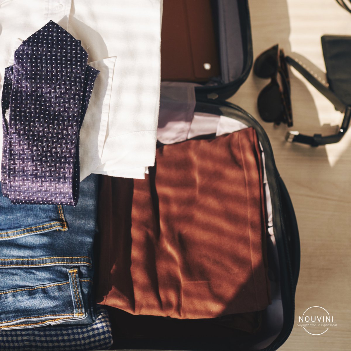 🧳 Question sérieuse : Combien de vêtements mettez-vous de trop dans votre valise ?
1️⃣ 5
2️⃣ 10
3️⃣ Toute ma garde-robe.
👉 Pas de panique, chez Nouvini, on s’occupe de tout sauf de votre valise 😉
#VoyageurMalin #HumourVoyage