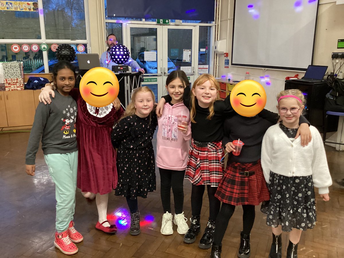 OurLadysCP's tweet photo. KS2 disco! 💃🕺@OurLadyandAllS1 #CST #CatholicLife #SchoolAssociation https://t.co/482V2mVgOq