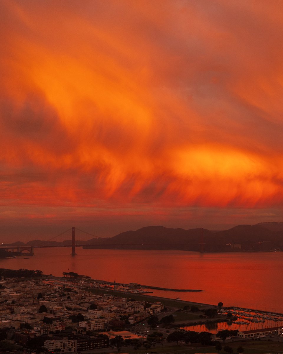StuInSF's tweet image. What a morning! More to come... Have a great day! @zimpix @RobMayeda #CAwx @SFGate @nbcbayarea @abc7newsbayarea @NWSBayArea @GMA @KTVU