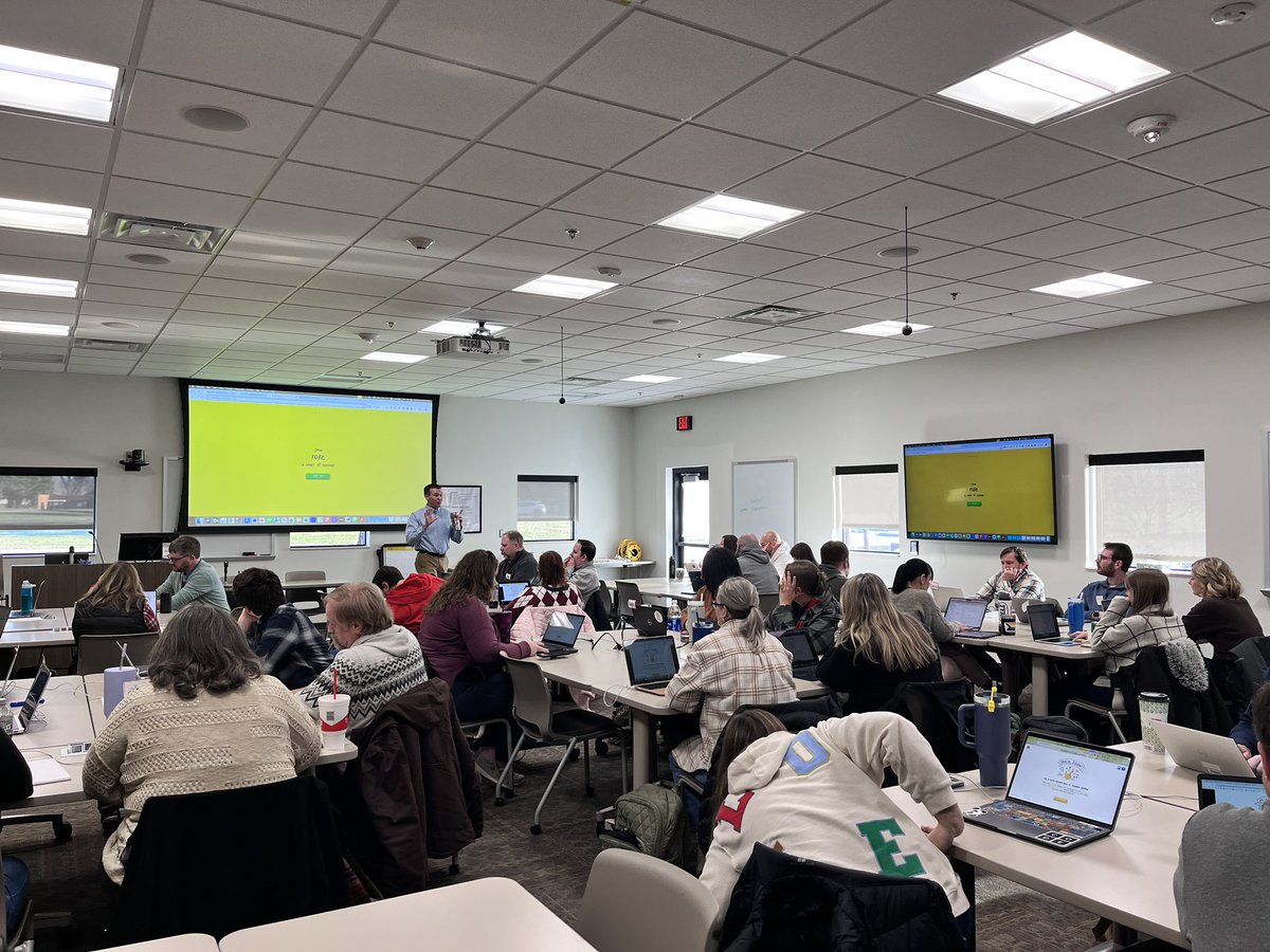 We have a full house for our Day of AI workshop here at Heartland AEA!

In addition to building a common foundation, we’ll be digging into prompting, discussing teacher and student use, and begin building guidelines for usage that participants can take back to their buildings!