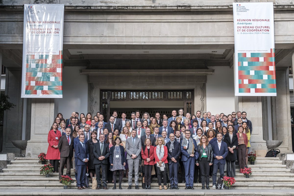 IFAL - Institut français d'Amérique latine (@ifal_mx) on Twitter photo Aujourd’hui à Mexico s’ouvre la réunion régionale Amériques du réseau culturel et de coopération, qui rassemble sur 2 jours plus de 70 représentants du réseau culturel 🇨🇵 en Amérique et des ministères & opérateurs de l'État.
#COCAC #diplomatieculturelle
<a href="/CC_LosPinos/">Complejo Cultural Los Pinos</a> Aujourd’hui à Mexico s’ouvre la réunion régionale Amériques du réseau culturel et de coopération, qui rassemble sur 2 jours plus de 70 représentants du réseau culturel 🇨🇵 en Amérique et des ministères & opérateurs de l'État.
#COCAC #diplomatieculturelle
<a href="/CC_LosPinos/">Complejo Cultural Los Pinos</a>