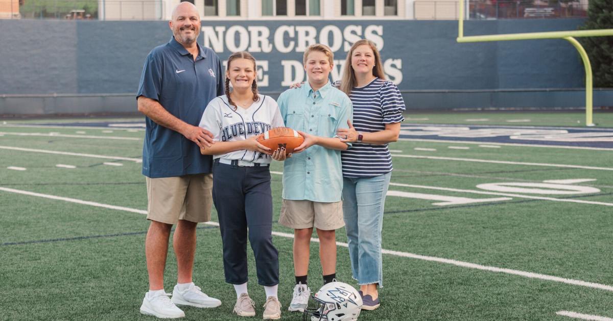 Norcross_FB's tweet photo. We are extremely proud to announce our new Norcross Blue Devil head coach, Corey Richardson!! We are excited for what the future holds. Go Blue Devils! https://t.co/se6rzlkBLM