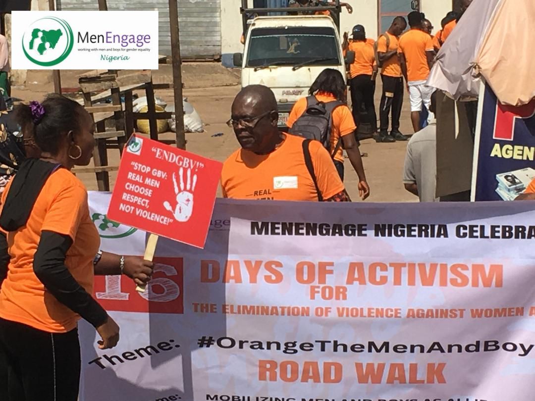 MenNigeria's tweet photo. #Highlights from yesterday's MEN ENGAGE NIGERIA, ENUGU STATE #16DaysOfActivism ROAD WALK!
We are happy to announce that we collaborated with Girls Not Bride and NAPTIP for our road walk today! https://t.co/TWQGaaFRen