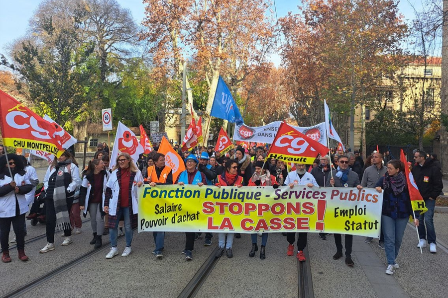 rapportsdeforce's tweet photo. 🔴Suite de la grève du 5

Après une journée réussie, la CGT annonce qu’elle souhaite une nouvelle grève ce 12 décembre.

Force ouvrière a d’ores et déjà appelé à 3 jours de grève du 10 au 12 décembre, en même temps que l’appel à la grève reconductible des syndicats de cheminots. https://t.co/rZj4CIP1Dr