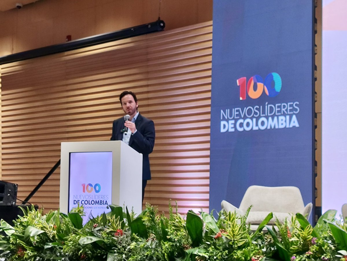 Daniel Uribe tweet media