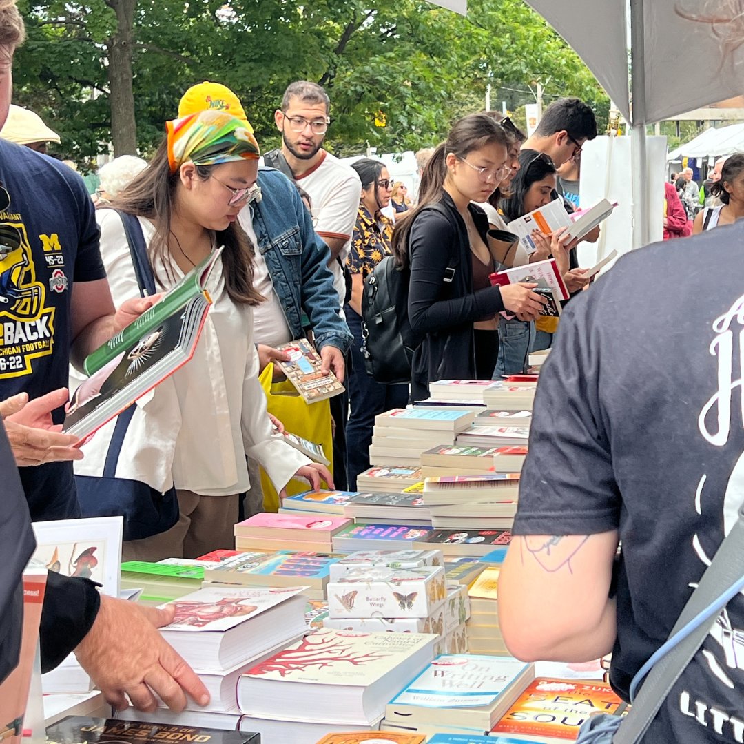 torontoWOTS's tweet photo. 🎉📚 2025 Exhibitor Applications are OPEN! 📚🎉

📅 September 27-28, 2025

🐓 Early Bird Offer: 10% off the Regular Rates from 2024 for a limited time.

Learn more: https://t.co/4WofSKREDK

#WOTS2025 #MeetMeAtWOTS https://t.co/mbfkTmee4R