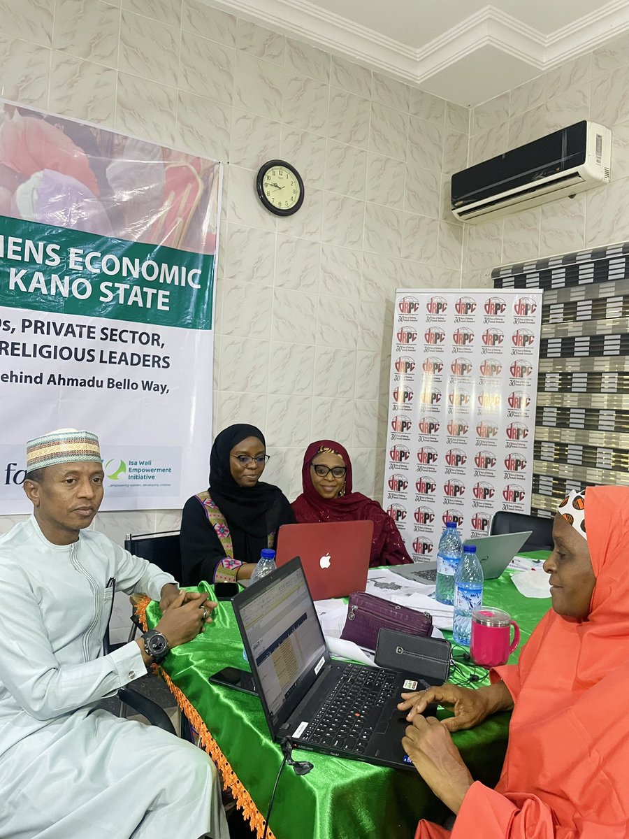 weeliftkano's tweet photo. Meet Group 6 at the validation of the WEE Policy in Kano State #WEEliftKano #WomenEconomicEmpowerment https://t.co/c3xIdgqF2Q