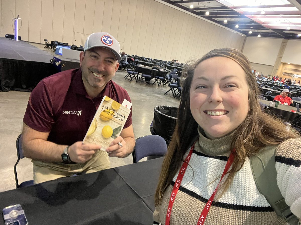 Author signing at #TNTETA with <a href="/MatthewXJoseph/">Dr. Matthew X. Joseph</a> 📚