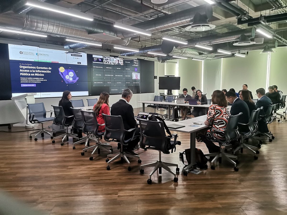 Adrián Alcalá tweet media