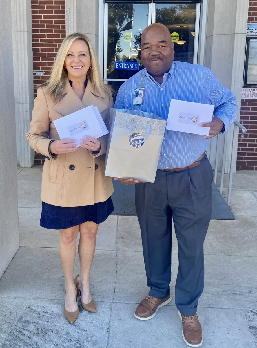 To kick off the 2024 "GivStrive: A Season of Giving at GovStrive" initiative, we organized a successful canned food drive and delivered heartfelt Thanksgiving cards to the permanent residents at the Carl Vinson Veteran’s Administration Medical Center.