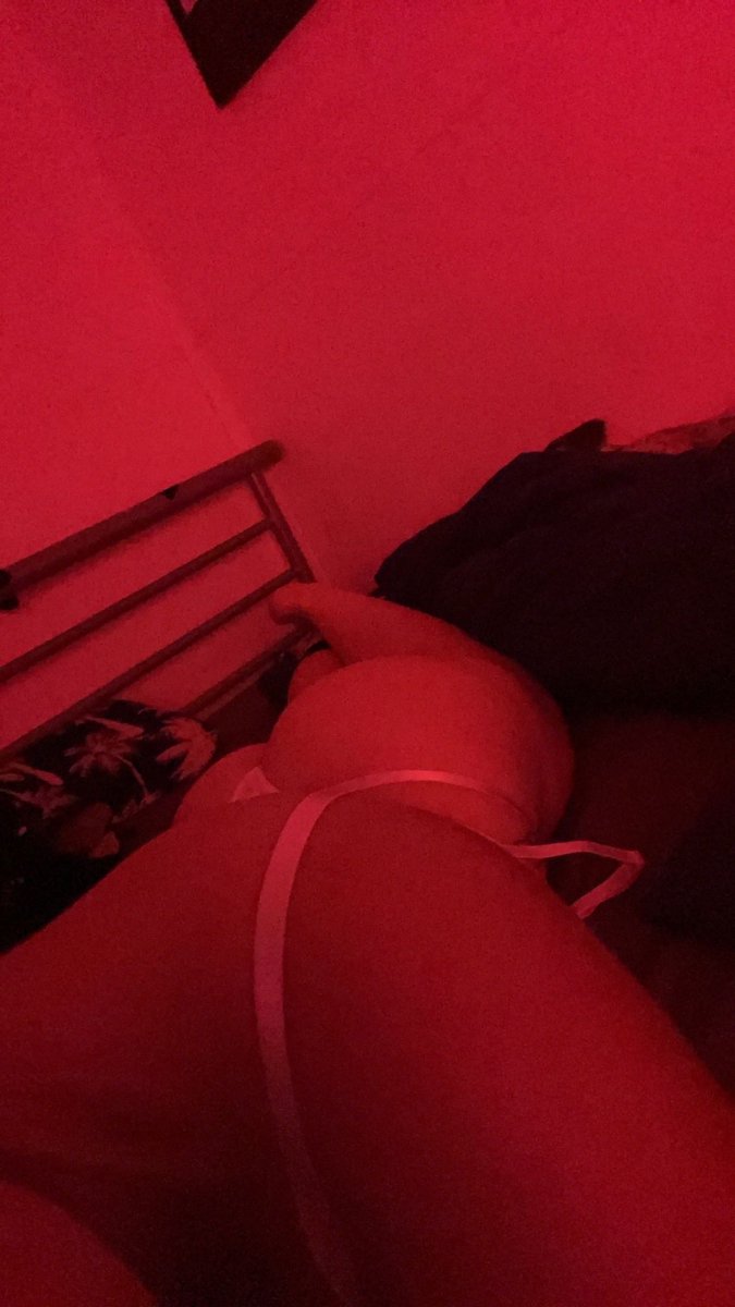 j_anneOF's tweet photo. trust me, i’m not as boring on my OF, check it out 🍑 

https://t.co/V96TD6LGll

#onlyfans #sexy #influencer #onlyfansgirl #onlyfanscreator #sellingcontent #model #beautiful #linkinbio https://t.co/qEzSBvpfND
