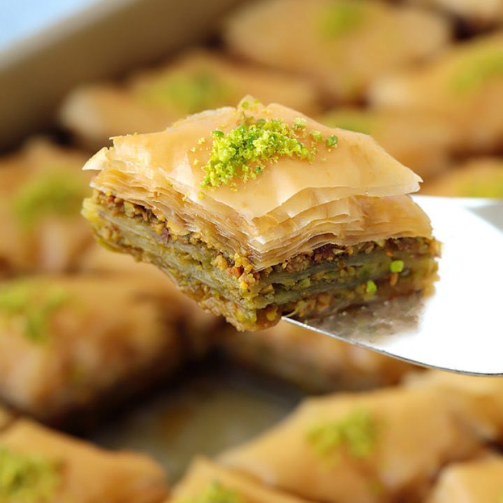 1020besteleben's tweet photo. Dubai Apfelstrudel https://t.co/h1csql5Gef