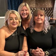 HousekeepersUK's tweet photo. 🎄 Christmas Meeting Review: UKHA Midlands &amp; SW members got together for a festive social evening at the glorious Studley castle on 25th November. 

Read more and view the gallery >> https://t.co/OPAE6fJQNJ

#UKHA #Christmas 🎁 🥂 https://t.co/NW1pdXmovL