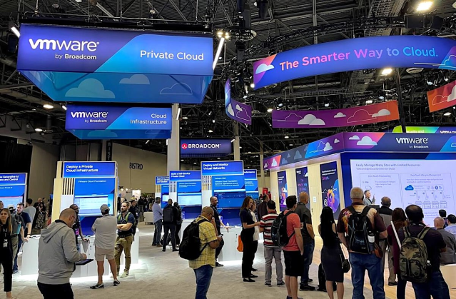 fixxxer's tweet photo. Broadcom’s VMware strategy is winning despite market friction - SiliconANGLE https://t.co/KYnWHXWxyq https://t.co/vHeMtVzyNu