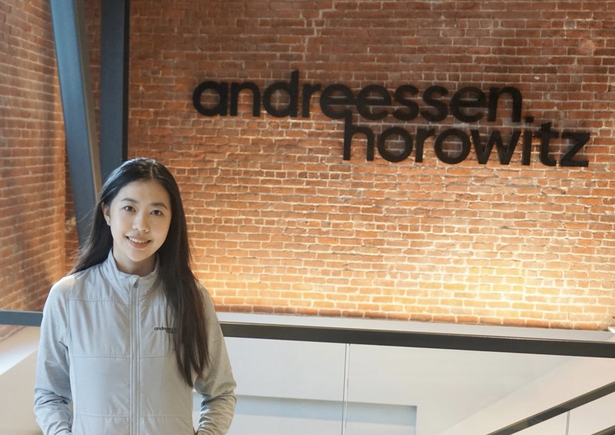 Daisy4ai's tweet image. One month in, I'm excited to announce I've joined @a16z focused on consumer AI applications 🎉!
I’ve already loved working with a superstar team: @illscience, @omooretweets, @venturetwins, @kirbyman01, @zachcohen25 & more 🙌