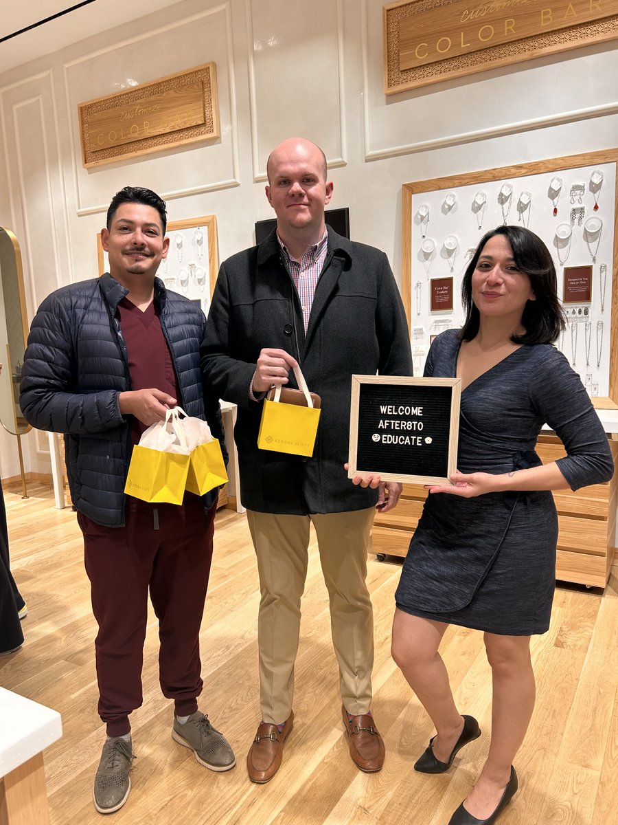 after8toeducate's tweet photo. #ThankYou to our amazing #community for your incredible #support on #GivingTuesday and during our Kendra Scott #fundraiser! Your #generosity #empowers us to continue providing vital #resources and #support to our #homeless #youth community all year long.

#SupportNonProfits https://t.co/YkaMa7viJV