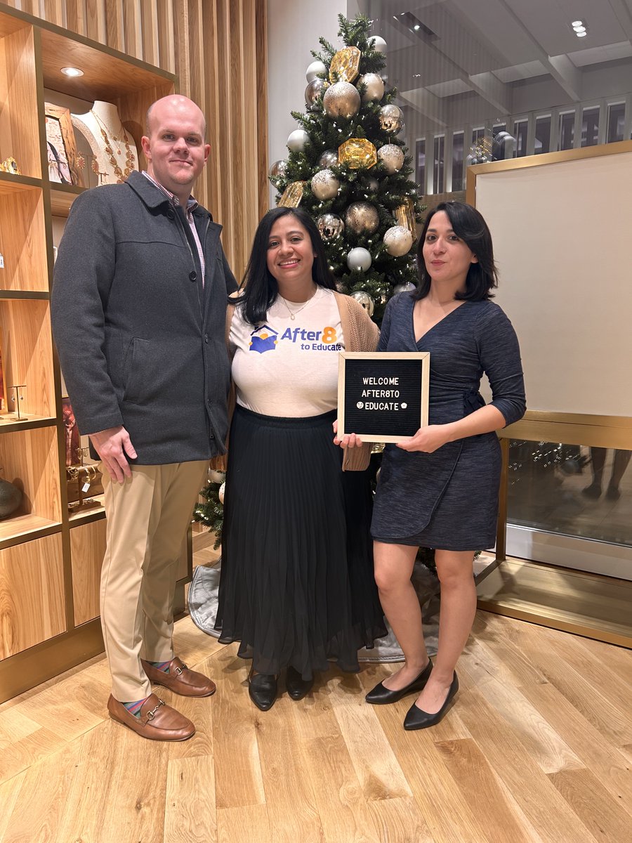 after8toeducate's tweet photo. #ThankYou to our amazing #community for your incredible #support on #GivingTuesday and during our Kendra Scott #fundraiser! Your #generosity #empowers us to continue providing vital #resources and #support to our #homeless #youth community all year long.

#SupportNonProfits https://t.co/YkaMa7viJV