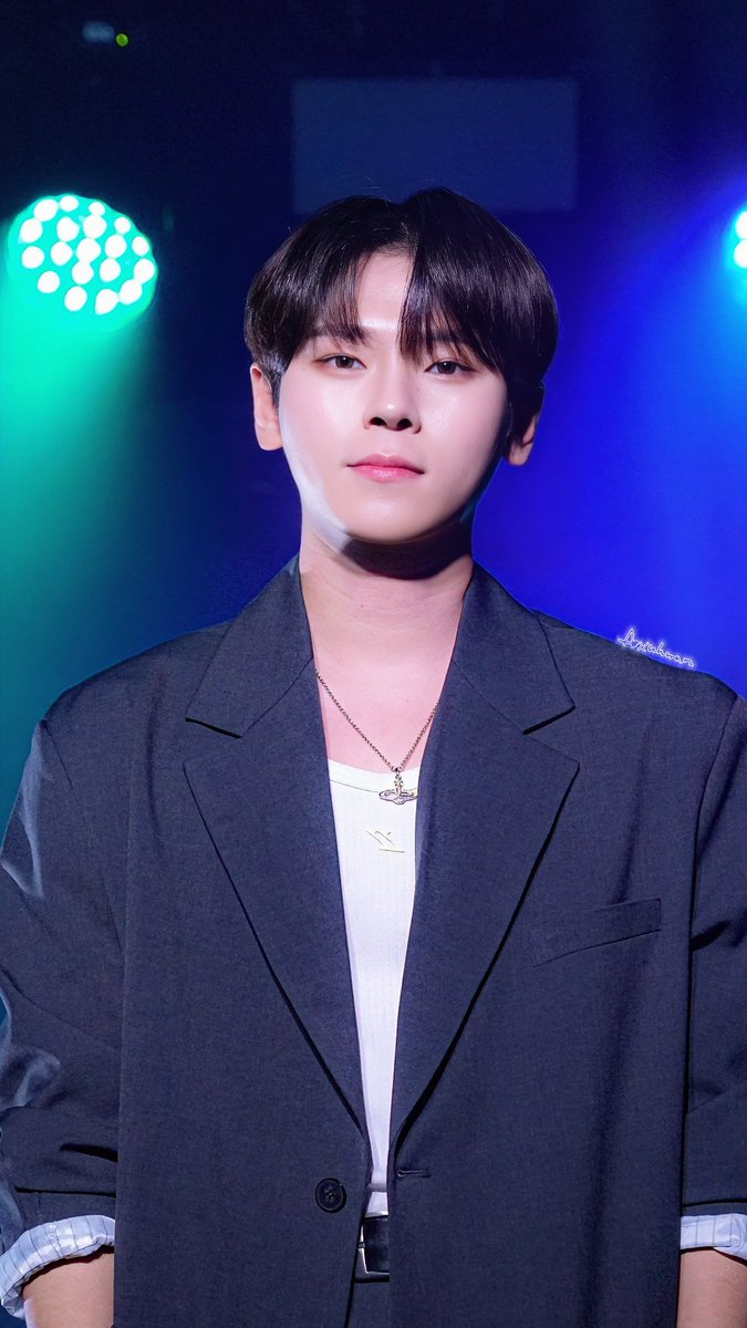 su_93h's tweet photo. 2024.10.04 2부
WATERFIRE LIVE IN JAPAN
📷️:최수환
🎤 ditto -New Jeans-
少し表情が違うだけでも雰囲気が変わるスファンの七変化
@suhwanez
@Weare_WATERFIRE
#최수환 #choisuhwan #チェスファン #수환 #suhwan #スファン #워터파이어 #waterfire #buildu https://t.co/aEvfs7yzGg