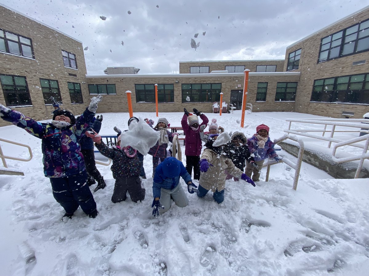 A great day with our classmates in first grade to enjoy the great outdoors!