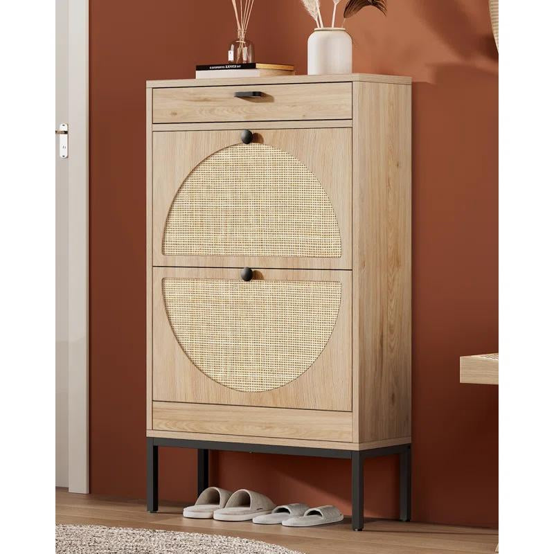 _ModernRooms's tweet photo. Elevate your home with our versatile rattan collection 🪴✨ stylish shoe cabinets to functional nightstands, each piece brings texture and charm to any room.🌿 Shop now:
https://t.co/A8rIxxI1Ll

#RattanFurniture #HomeDecorTrends #ModernStorage #ShopNow https://t.co/0SZQVK5ylj