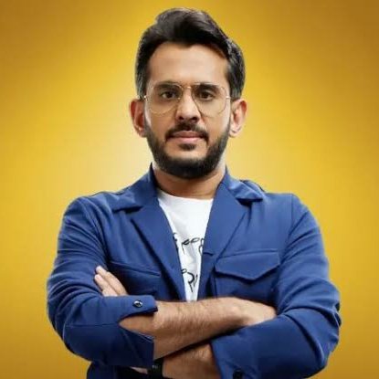 PremiHipho36125's tweet photo. Hi @amangupta0303, you must be wondering why is Boat trending. Actually, the show you're partners with is threating &amp; stealing a guy's livelihood purely out of spite. As your huge fan I believe you would understand the importance of this matter. #BackOffBoat #BackOffRoyalEnfield https://t.co/bQqFwzQrdK