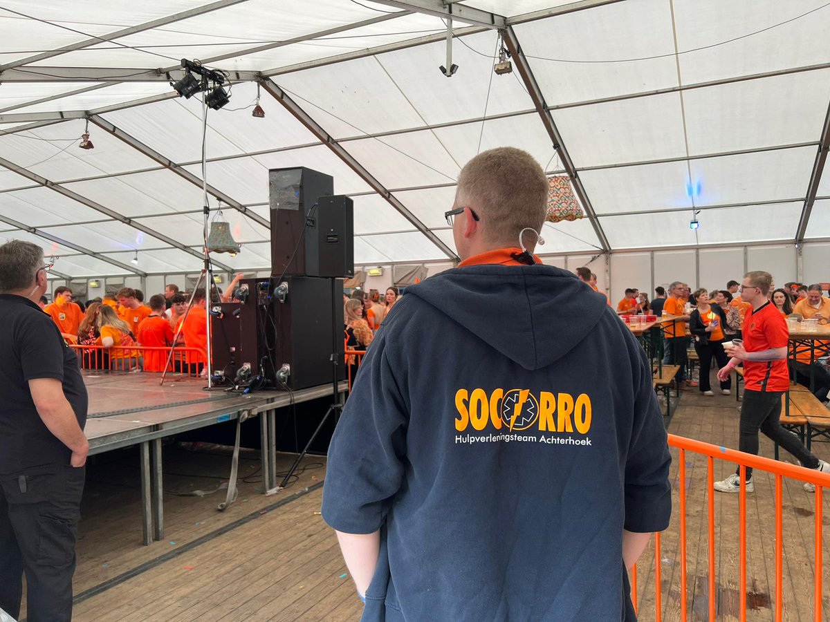 St_Socorro's tweet photo. It's international volunteers day
#InternationalVolunteerDay 

Het is internationale vrijwilligersdag! #internationalevrijwilligersdag

#Volunteers Thank you!
#Vrijwilligers bedankt!

#socorro #medical #hulpverlening #achterhoek #winterswijk #unive #volunteerambulance #firstaid https://t.co/uK9tynt0Pa