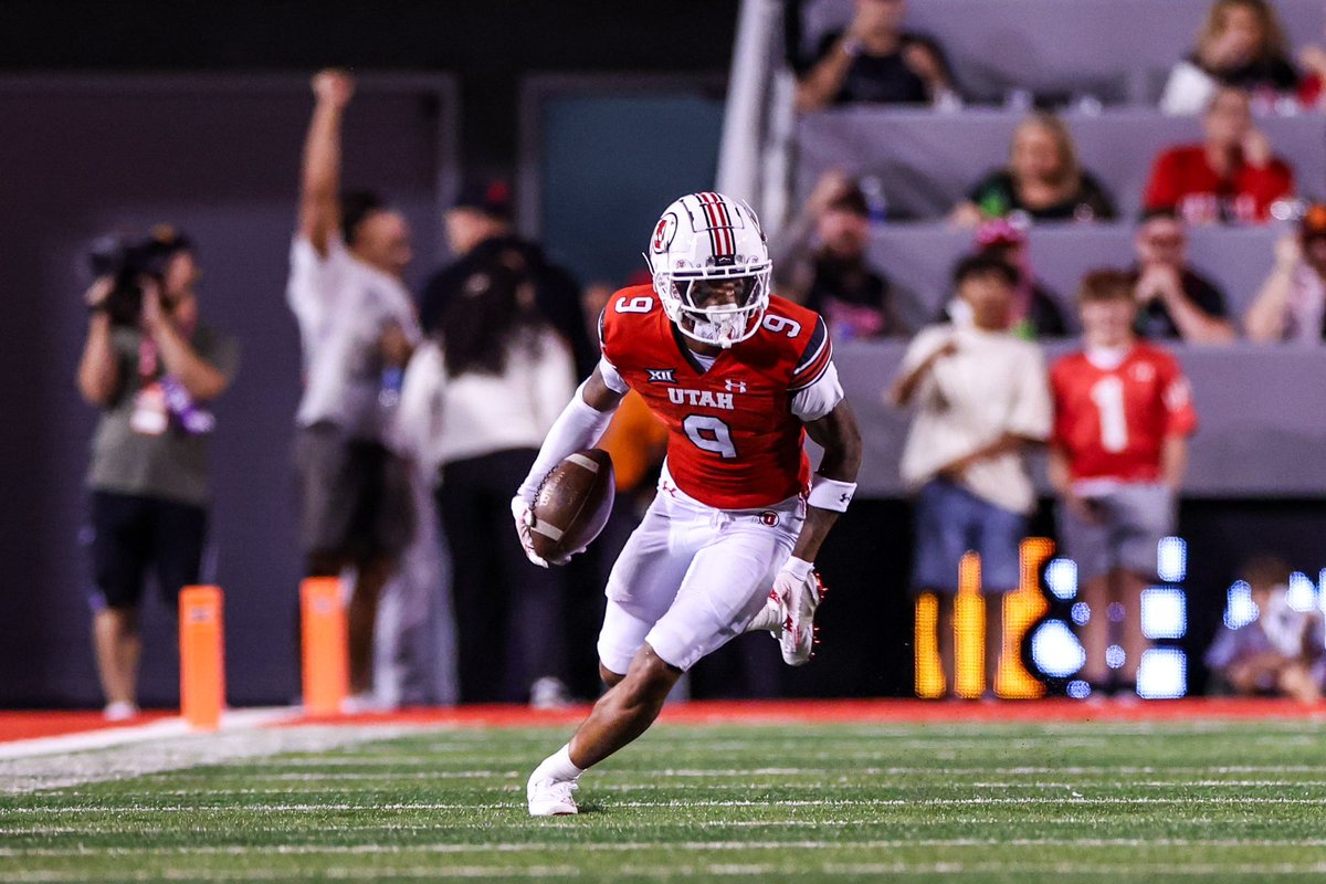 Elijah_DavisDBU's tweet photo. A UTAH MAN AM I #runitback https://t.co/treJJ2Egni