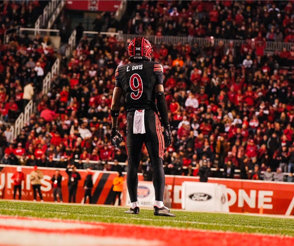 Elijah_DavisDBU's tweet photo. A UTAH MAN AM I #runitback https://t.co/treJJ2Egni
