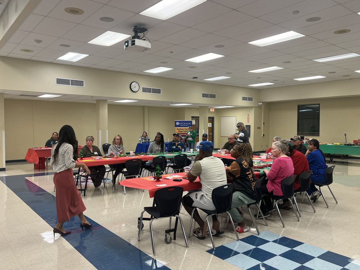 _ChapmanS's tweet photo. Thanks to @NISD_SEB for presenting to our parents during our Coffee w/ Counselor event. βοΈπ₯π@OrozcoGlassElem #homebehaviorsupport #regulationstrategies https://t.co/5aH8EoeFca