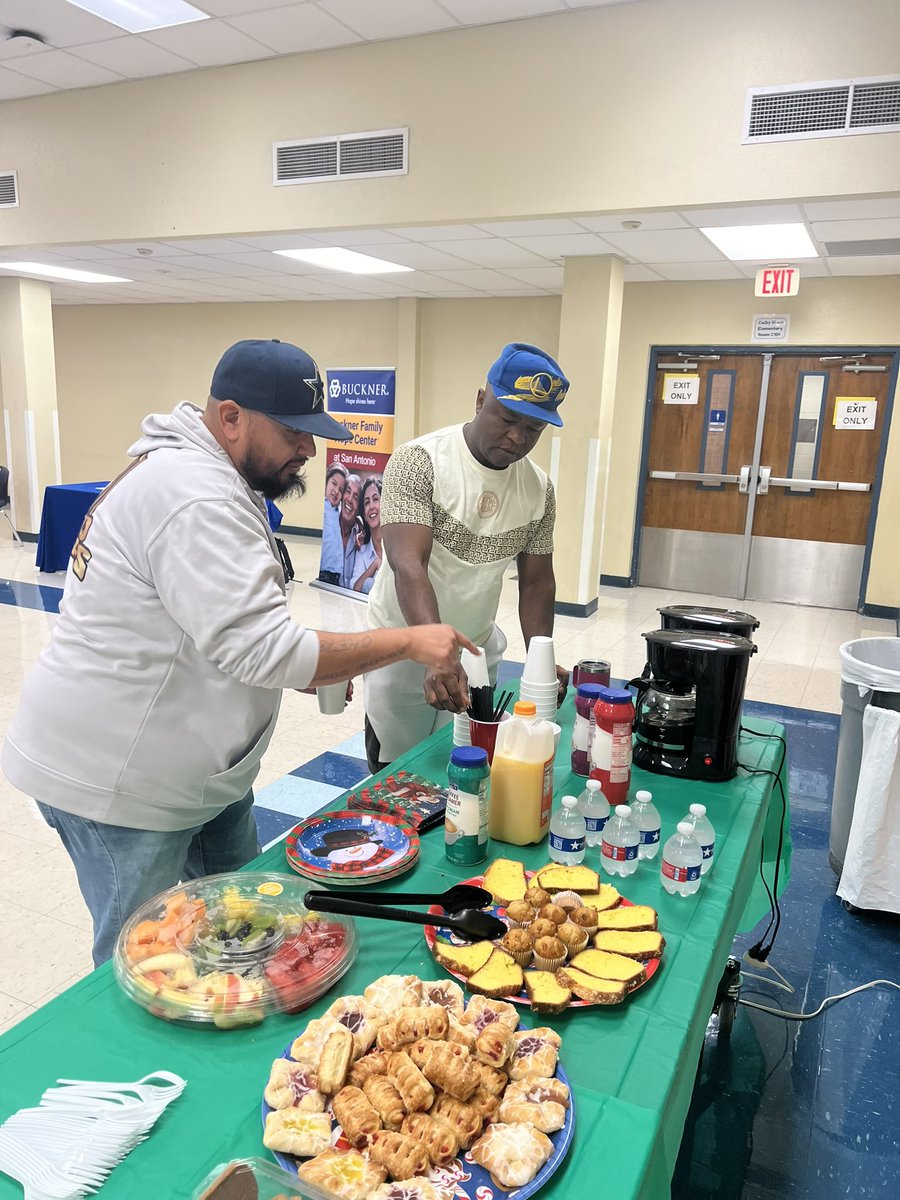_ChapmanS's tweet photo. Thanks to @NISD_SEB for presenting to our parents during our Coffee w/ Counselor event. βοΈπ₯π@OrozcoGlassElem #homebehaviorsupport #regulationstrategies https://t.co/5aH8EoeFca