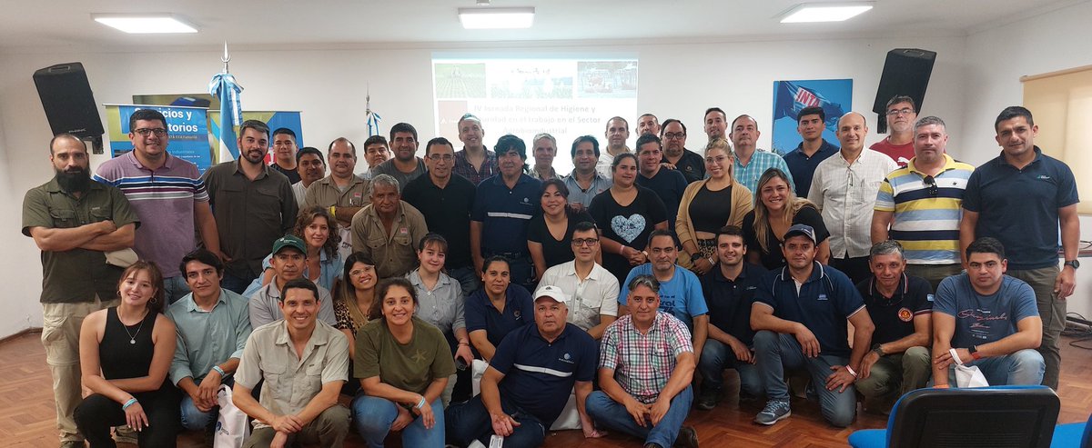 En la sede del INTA Famaillá se realizó la 
IV Jornada Regional  de Higiene y Seguridad en el trabajo  en el Sector Agrobioindustrial.