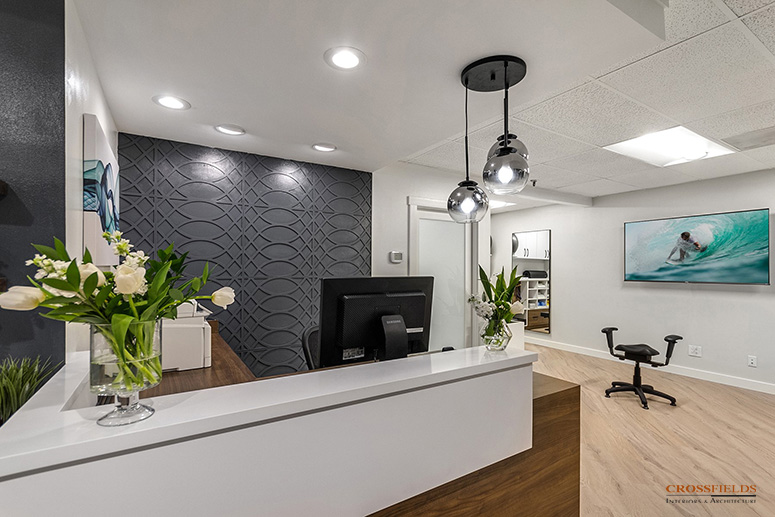 Your front desk is more than just a first impression—it’s a functional centerpiece that should meet ADA standards. Learn how to design a stunning, compliant front desk that ensures accessibility for everyone.  crossfieldsdesign.com/ada-compliant-…

#CrossFields #FrontDeskDesign #ADACompliant