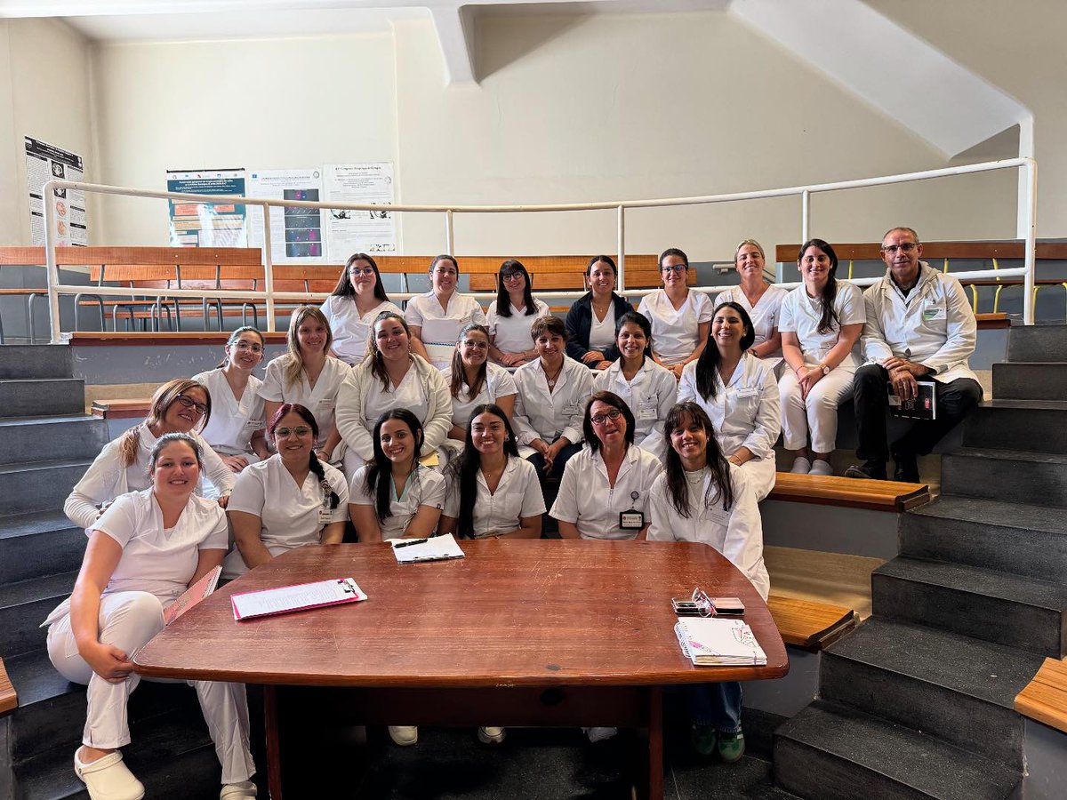 FenfUdelar's tweet photo. Bienvenida a Internado 2024 Plan 2016
Hospital de Clínicas, turno mañana. 👏
#fenf https://t.co/a4feEX0bwG