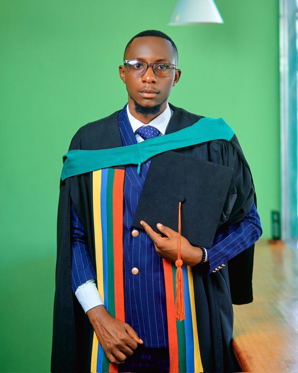 adam_kibona's tweet image. Nina mshukuru Mungu sana siku ya Leo nimeweza kutunukiwa degree yangu ya kwanza ya udaktari Tiba (MD) from @muhimbiliuniver
Adam J Kibona MD,
Dr. Kibona(kb).
#Godaboveall
