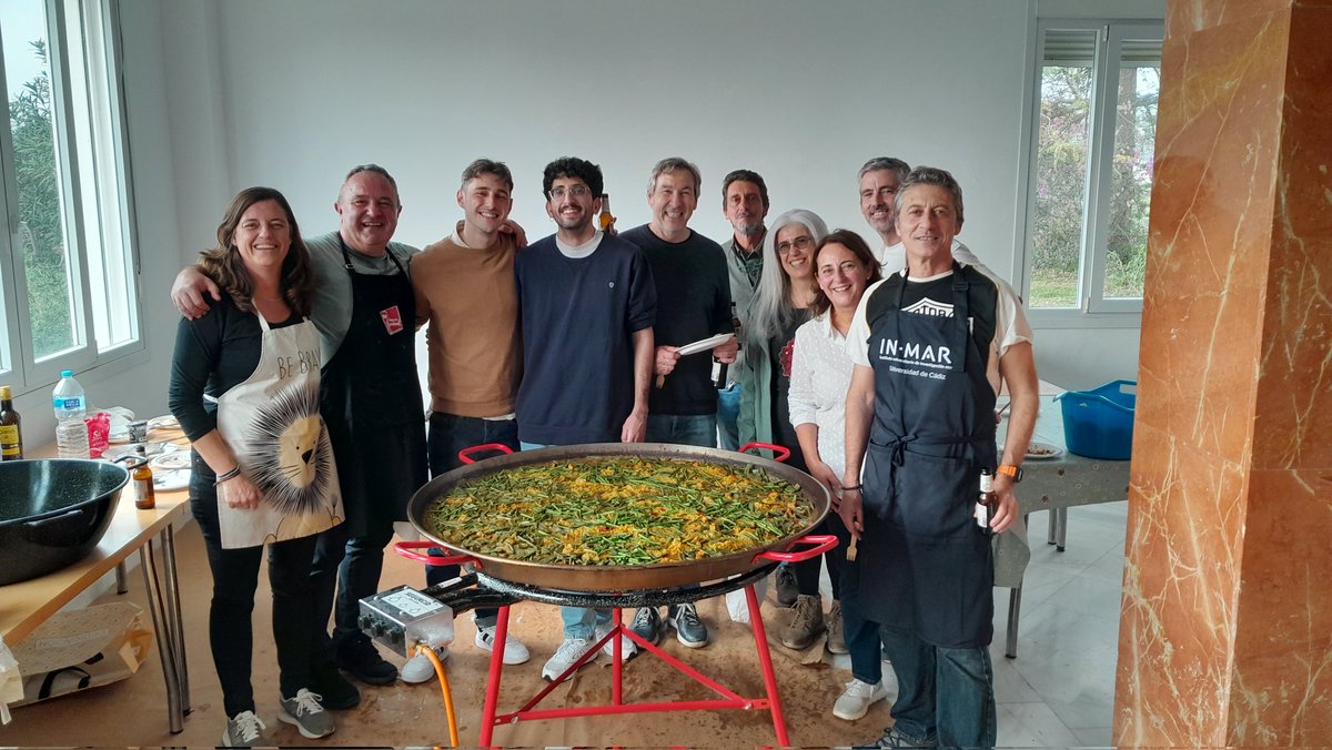 The GeminiTeamIHSM had a great day! We enjoyed very much the paella orchestrated by Javier Pozueta, the chickpea salad made by Lucas Pérez Llorens and the jamon serrano! It was wonderful to see and share the day with our colleague Enrique Moriones. We will miss him very much!