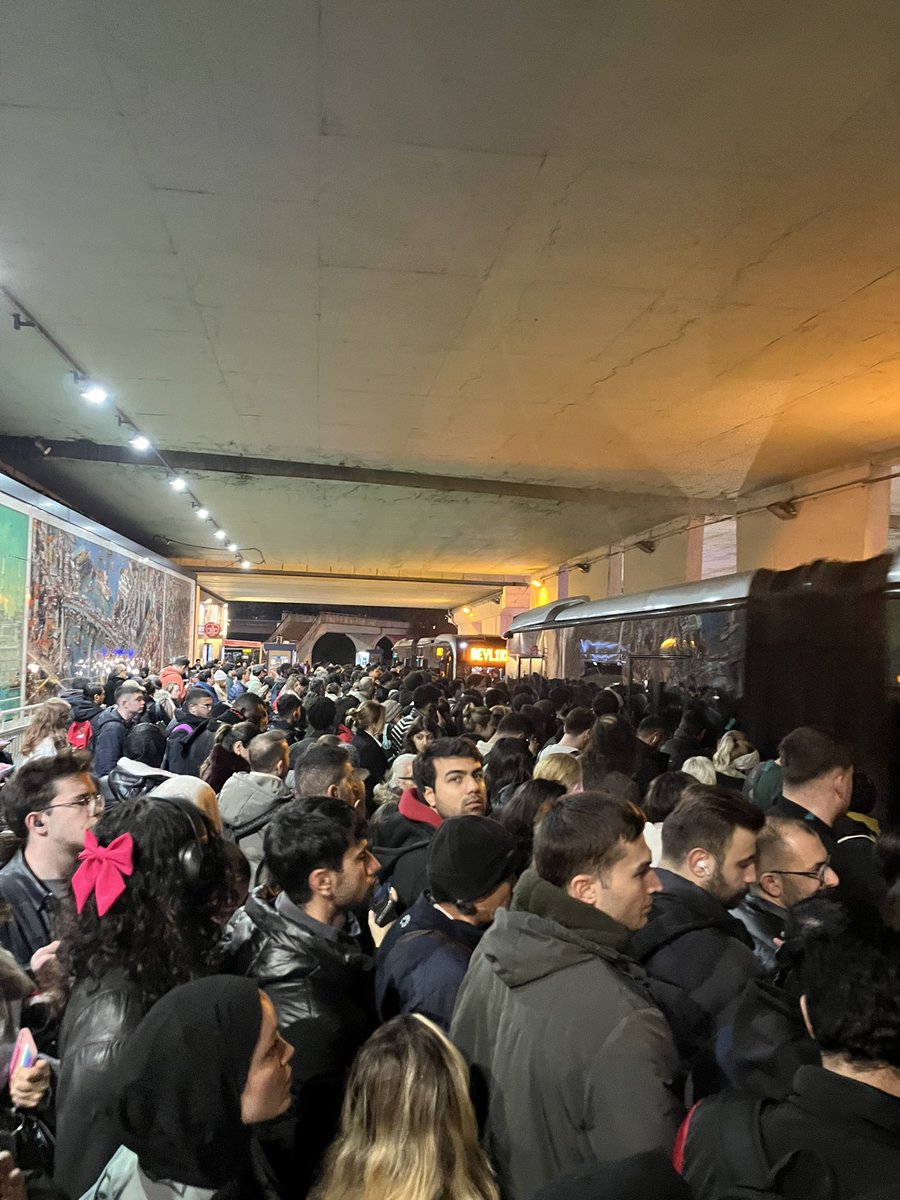 En kısa zamanda kurtulmak nasip olsun