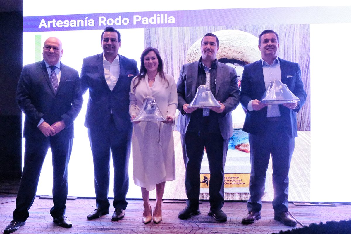 Xavier Orendáin De Obeso tweet media