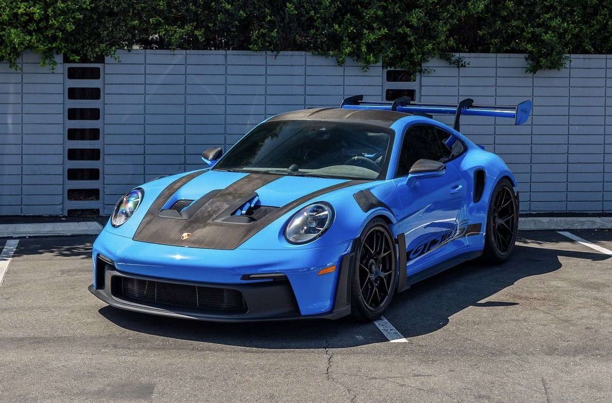 PorscheCIub's tweet photo. Shark Blue 992 GT3 RS https://t.co/XIYUyEBM7r